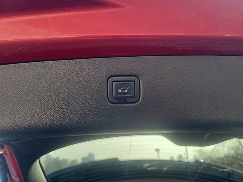 Certified 2023 Chevrolet Blazer LT w/ Convenience Package image 30