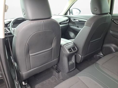 Used 2022 Buick Envision Preferred FWD image 13