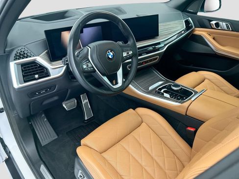 Used 2024 BMW X5 sDrive40i w/ Premium Package RWD image 9