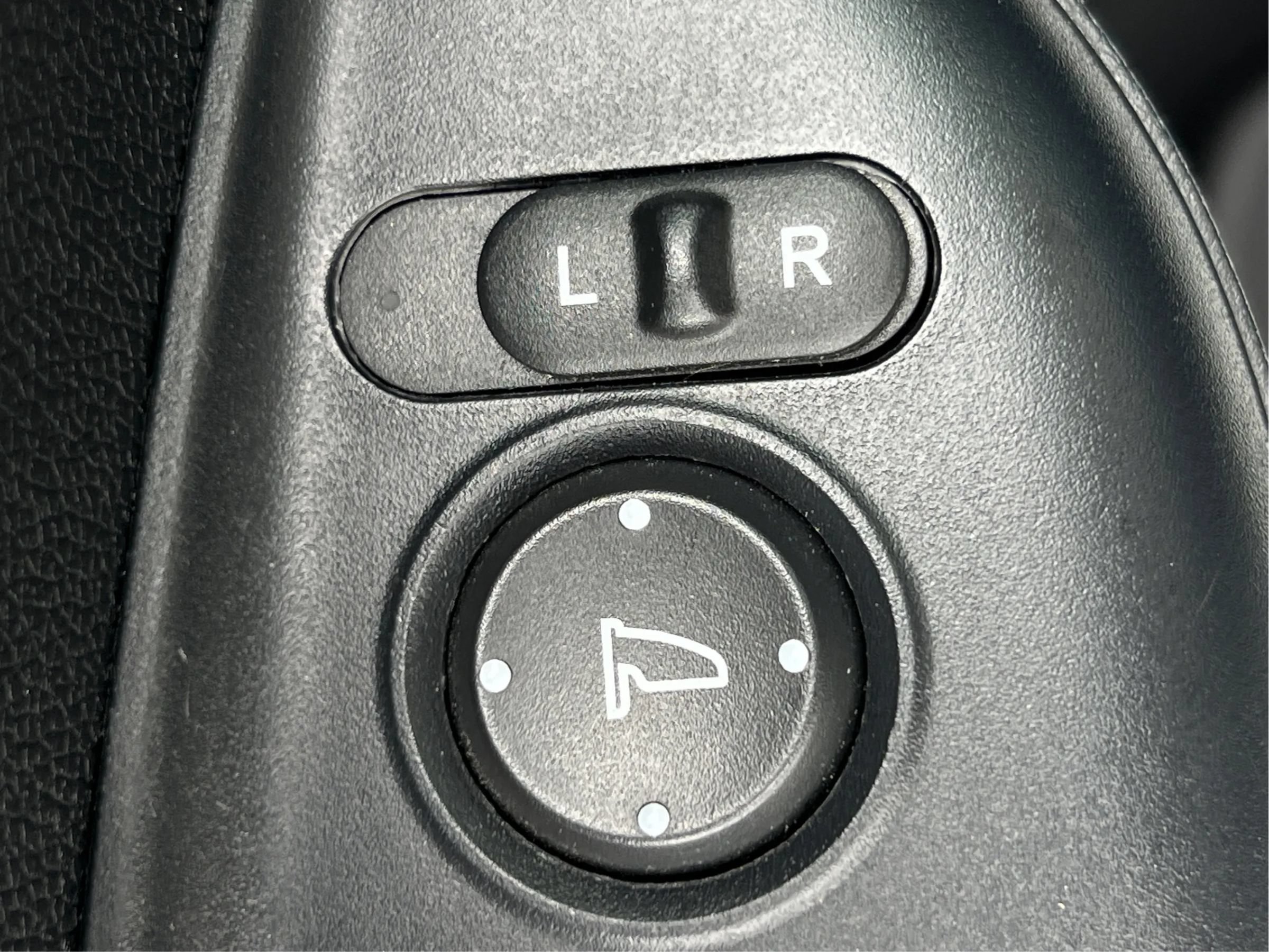 Used 2017 Honda Fit EX image 42