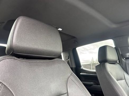 Used 2025 GMC Sierra 1500 SLT image 20