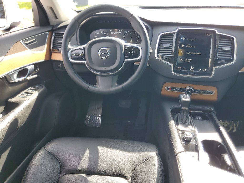 Used 2022 Volvo XC90 T6 Momentum w/ Advanced Package AWD/4WD image 16