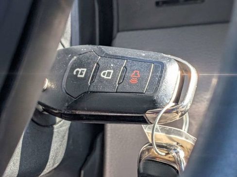 Used 2019 Ford F250 XLT AWD/4WD image 30