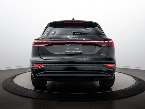 Certified 2025 Audi Q6 e-tron Premium Plus w/ Premium Plus AWD/4WD image 22