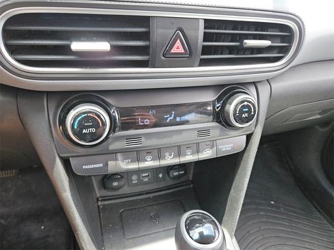 Used 2021 Hyundai Kona Ultimate image 20