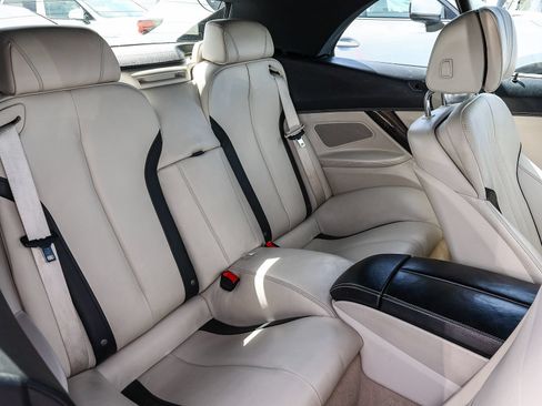 Used 2018 BMW 650i Convertible RWD image 18