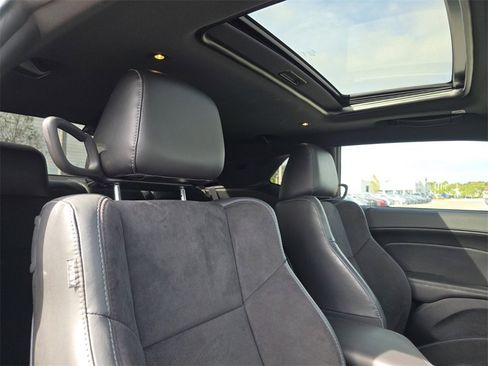 Used 2019 Dodge Challenger R/T w/ Plus Package image 11