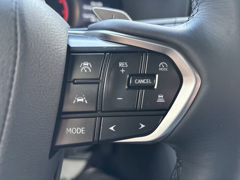 Used 2024 Lexus GX 550 w/ Accessory Package (2T) image 21