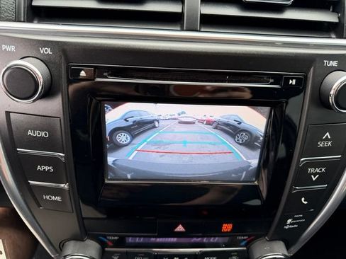 Used 2015 Toyota Camry XSE w/ Moonroof Package FWD image 19