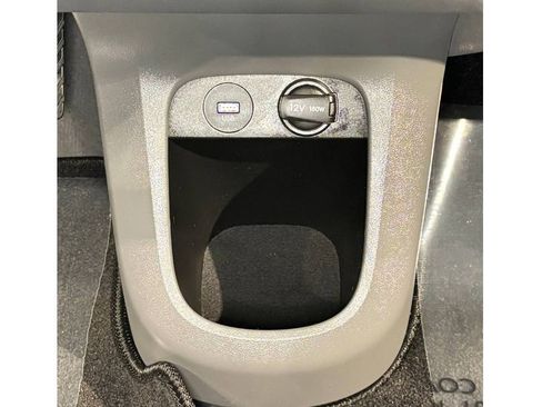 Used 2024 Hyundai Ioniq 5 SE image 38