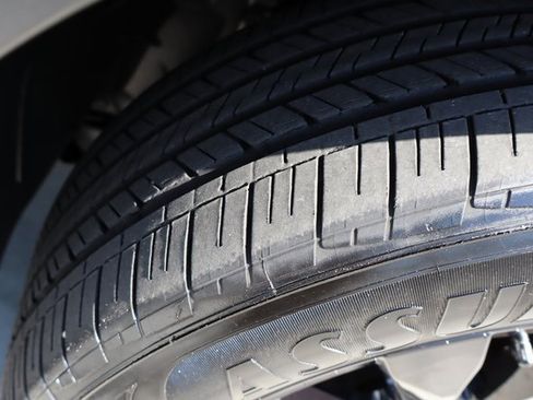 Certified 2025 MAZDA CX-50 AWD 2.5 S w/ Preferred Package image 46