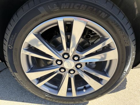 Certified 2024 Cadillac XT6 Premium Luxury w/ Platinum Package image 34