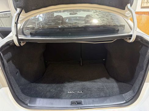 Used 2019 Nissan Sentra S FWD image 14