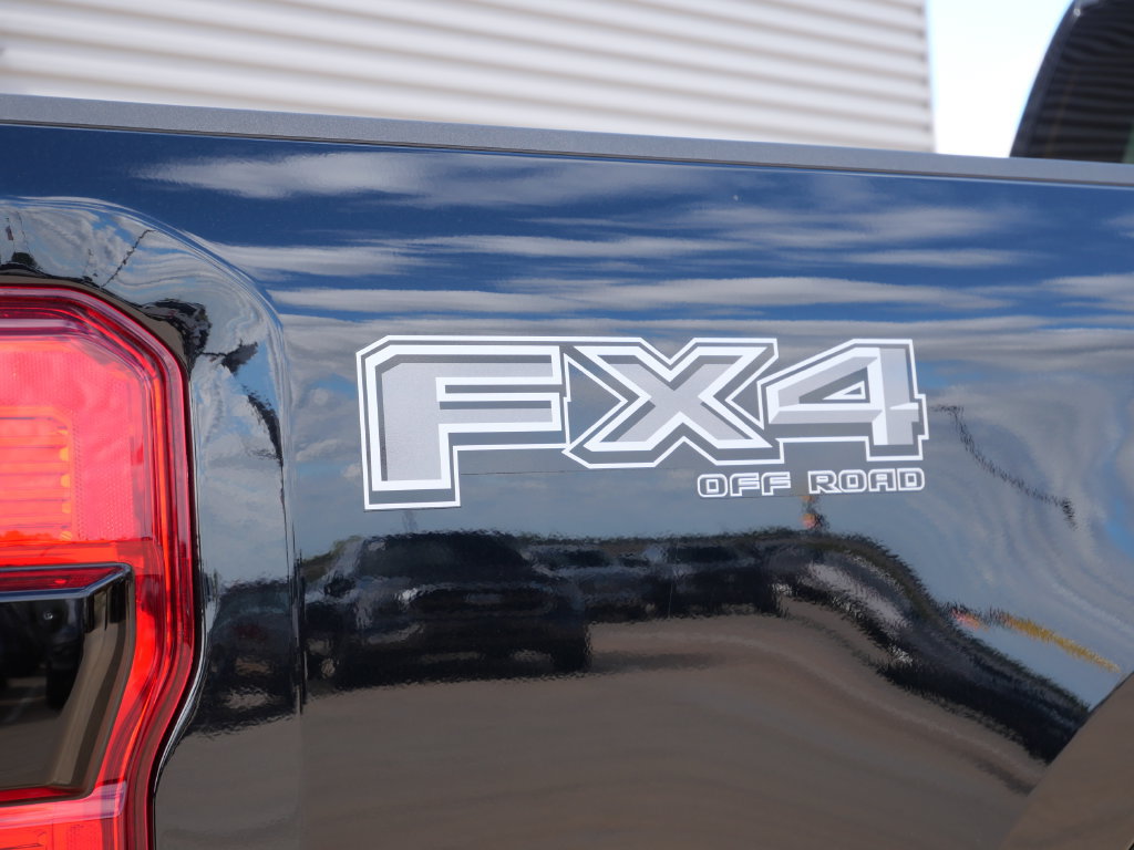 New 2026 Ford F350 Lariat w/ Black Appearance Package AWD/4WD image 11