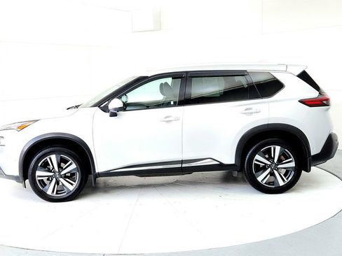 Used 2022 Nissan Rogue SL w/ SL Premium Package AWD/4WD image 3