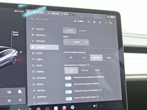 Used 2020 Tesla Model 3 Performance image 22