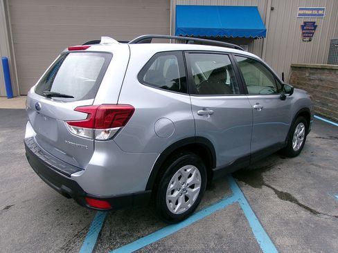 Used 2020 Subaru Forester w/ Alloy Wheel Package image 6