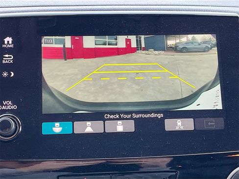 Used 2022 Honda Pilot Elite image 14