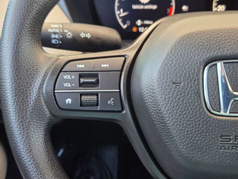 Used 2027 Honda HR-V LX image 21
