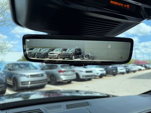 Used 2024 Land Rover Range Rover Sport AWD/4WD image 18