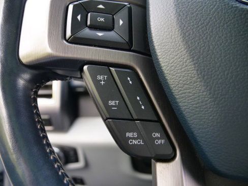 Used 2022 Ford F450 Limited w/ FX4 Off-Road Package image 17