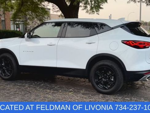 Used 2025 Chevrolet Blazer LT AWD/4WD image 6