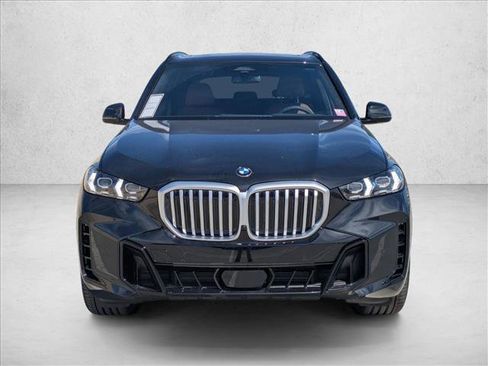 Used 2026 BMW X5 xDrive40i w/ M Sport Package AWD/4WD image 6