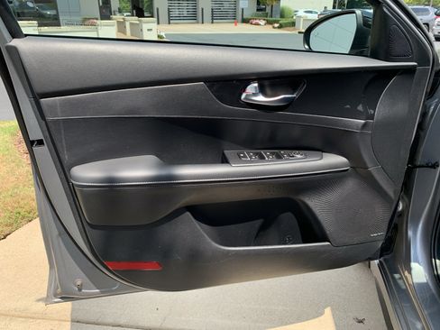 Used 2024 Kia Forte GT-Line w/ GT-Line Premium Package FWD image 14
