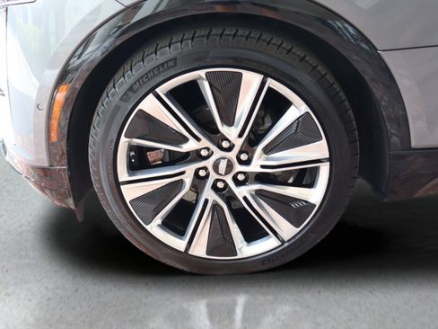 Certified 2023 Cadillac Lyriq 2WD image 30