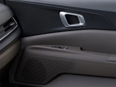 New 2026 Kia Carnival EX image 25