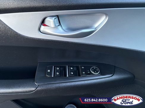 Used 2023 Kia Forte LXS FWD image 11