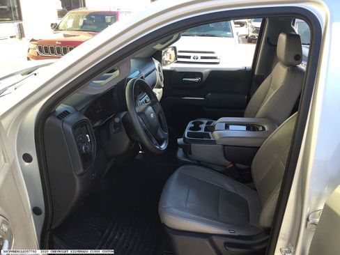 Used 2020 Chevrolet Silverado 1500 Custom w/ Custom Value Package RWD image 7