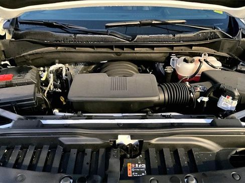 Used 2025 Chevrolet Silverado 1500 LT Trail Boss w/ Convenience Package II image 31