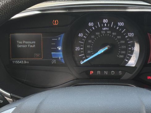 Used 2019 Ford Fusion SE image 17