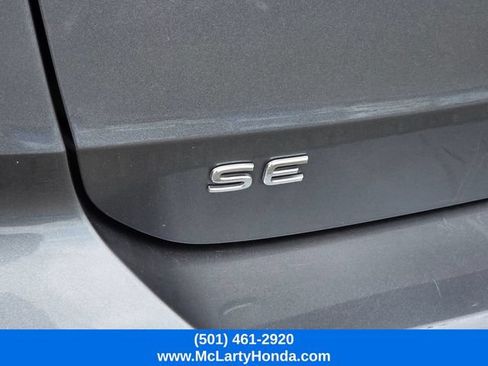 Used 2024 Volkswagen Taos SE FWD image 11