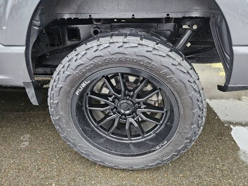 Certified 2022 Ford F150 XLT w/ Equipment Group 302A High image 11