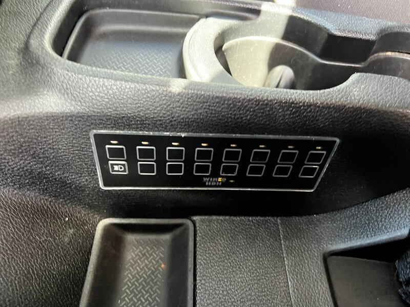 Used 2013 Jeep Wrangler Unlimited Rubicon w/ Connectivity Group AWD/4WD image 30
