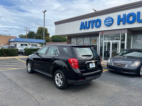 Used 2017 Chevrolet Equinox LS FWD image 11