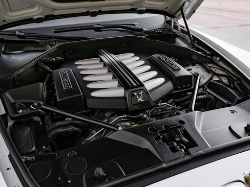 Used 2020 Rolls-Royce Wraith image 66