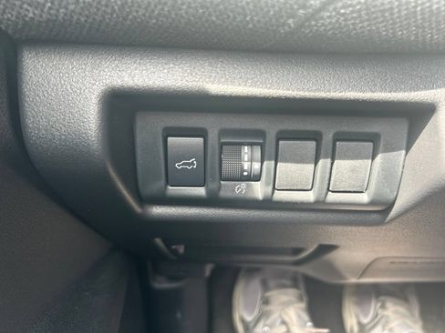Used 2026 Subaru Outback Limited AWD/4WD image 8