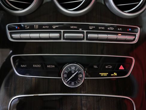 Used 2019 Mercedes-Benz C 300 Sedan image 20