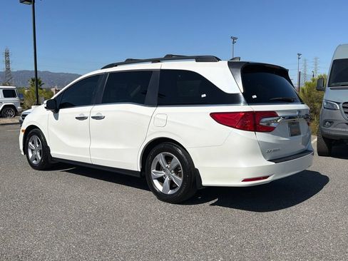 Used 2018 Honda Odyssey EX image 11