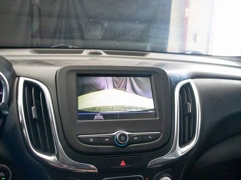 Used 2019 Chevrolet Equinox LT image 34