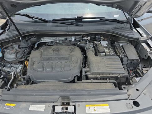 Used 2024 Volkswagen Tiguan SE FWD image 34