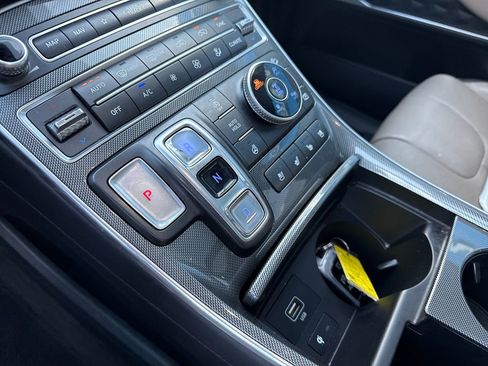 Used 2023 Hyundai Santa Fe Limited image 29