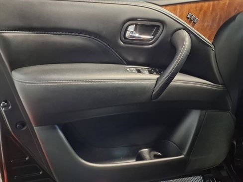 Used 2019 INFINITI QX80 Luxe image 20