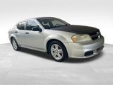 Used 2012 Dodge Avenger SXT image 2