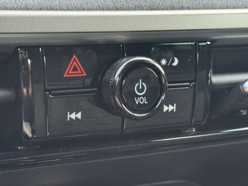 New 2026 Nissan Kicks SV w/ SV Premium Package image 19