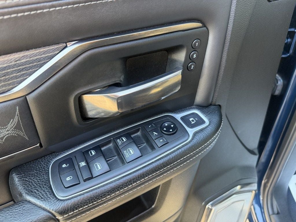 Used 2019 RAM 2500 Limited AWD/4WD image 16