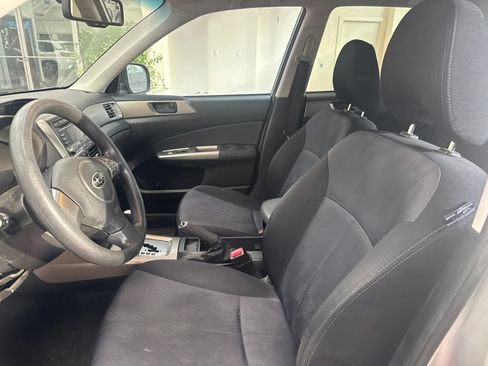 Used 2010 Subaru Forester 2.5X AWD/4WD image 7